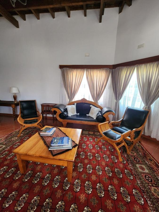 De Jagter'S Nest Villa Otavi Exterior photo