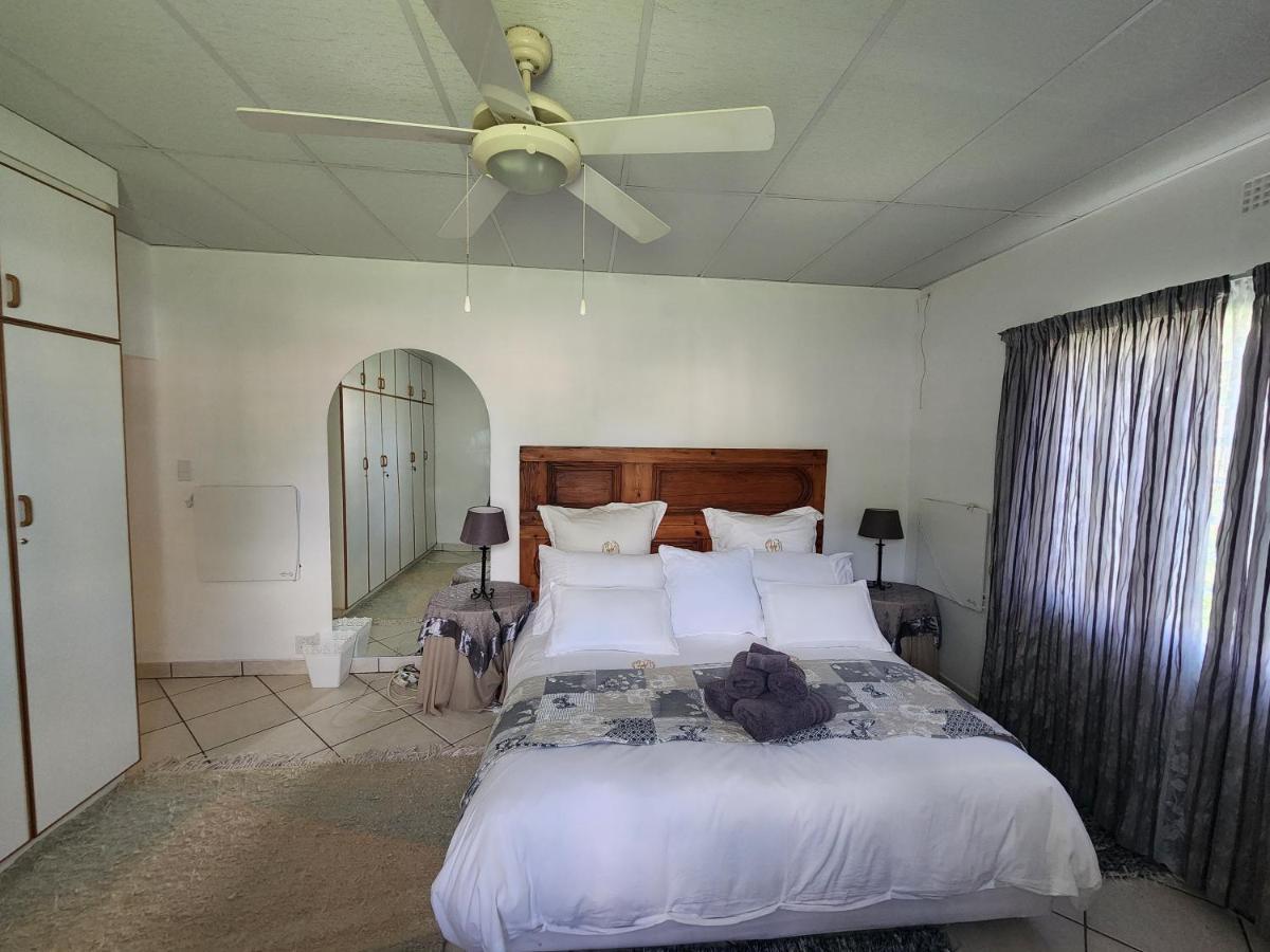 De Jagter'S Nest Villa Otavi Exterior photo