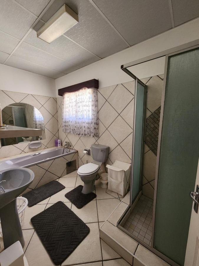 De Jagter'S Nest Villa Otavi Exterior photo